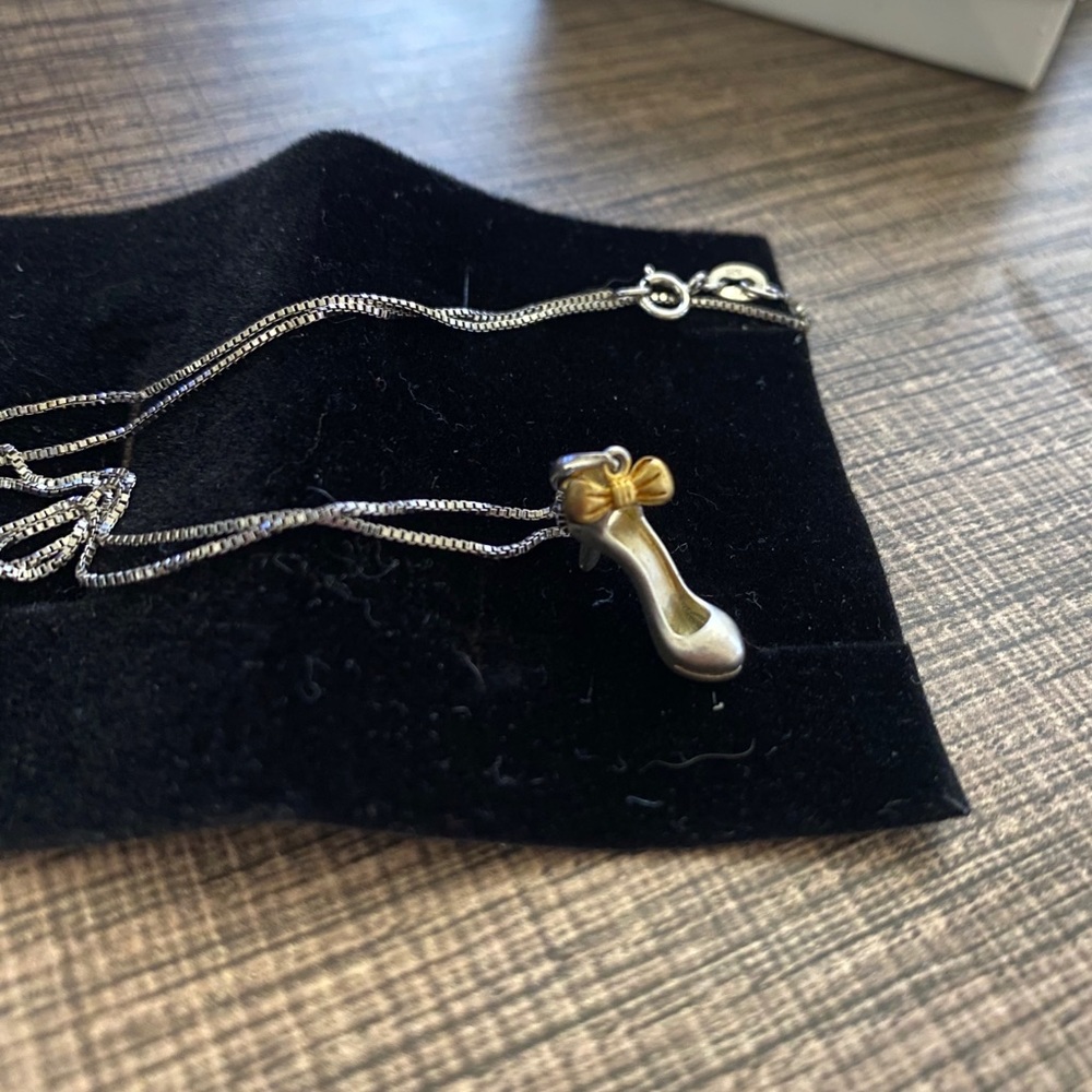 925 Silver high heel pendant necklace